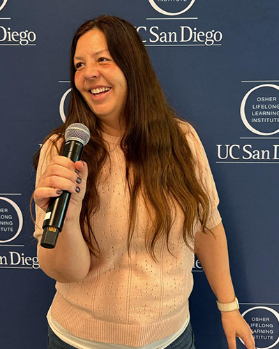 Lisa Apolinski - America's Digital Content Futurist